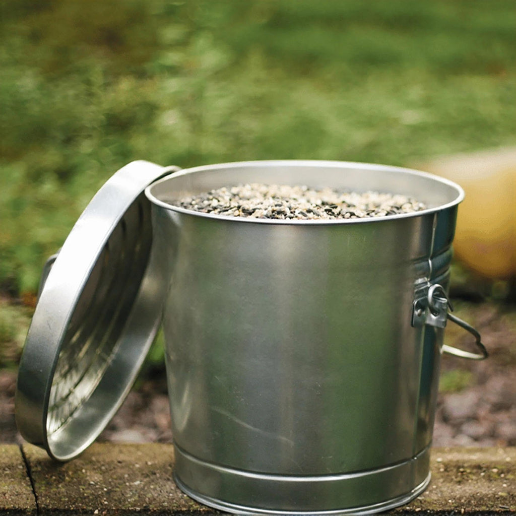 6-Gallon Galvanized Steel Storage Can with Locking Lid M741