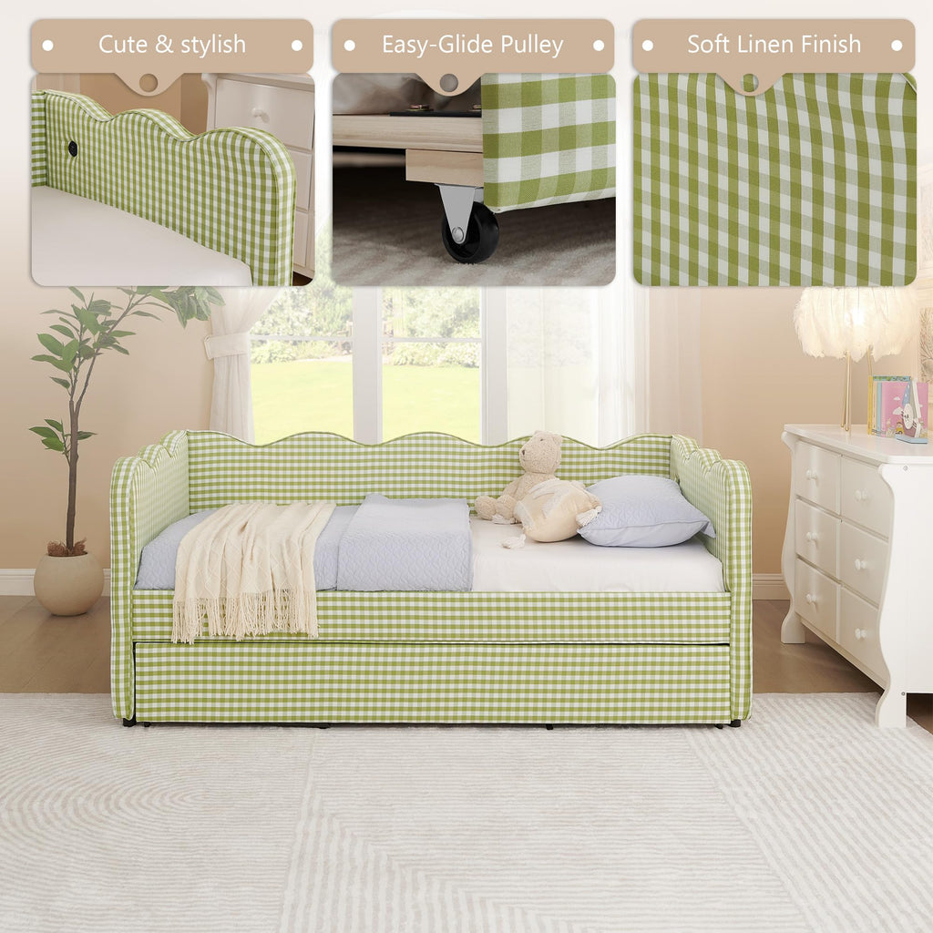 Twin Gingham Upholstered Daybed with Pop Up Trundle Bed B828381