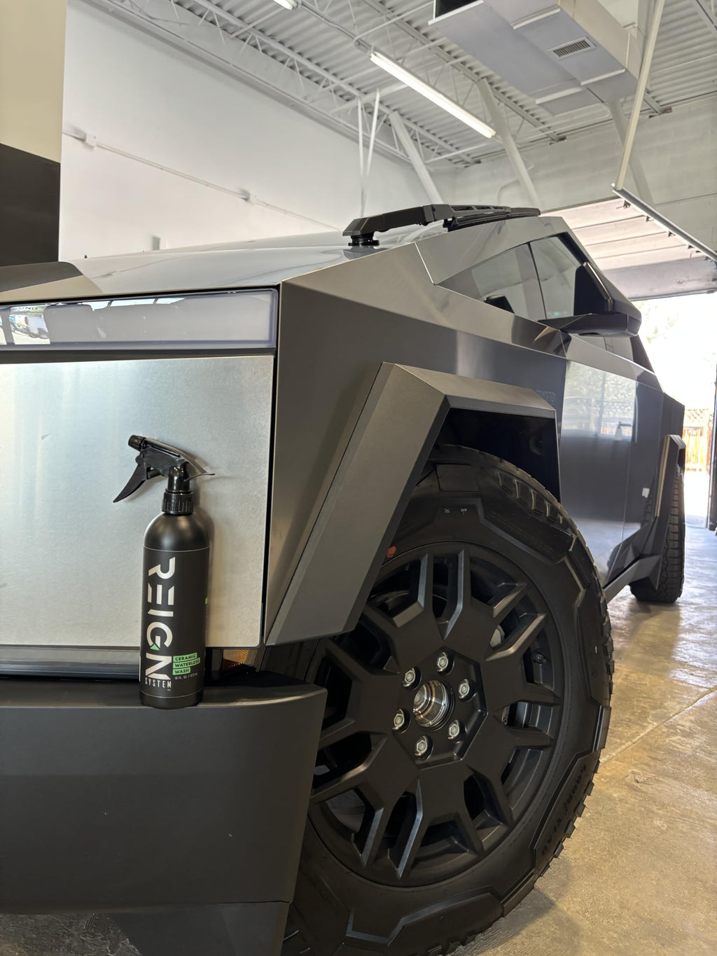 Ceramic Waterless Car Wash Spray with SiO2 Wax, 16 oz O6089